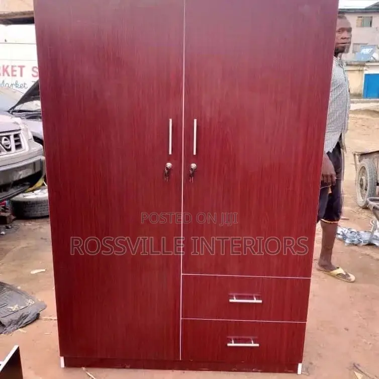 Classy 4ft by 6ft Wardrobe for Adults