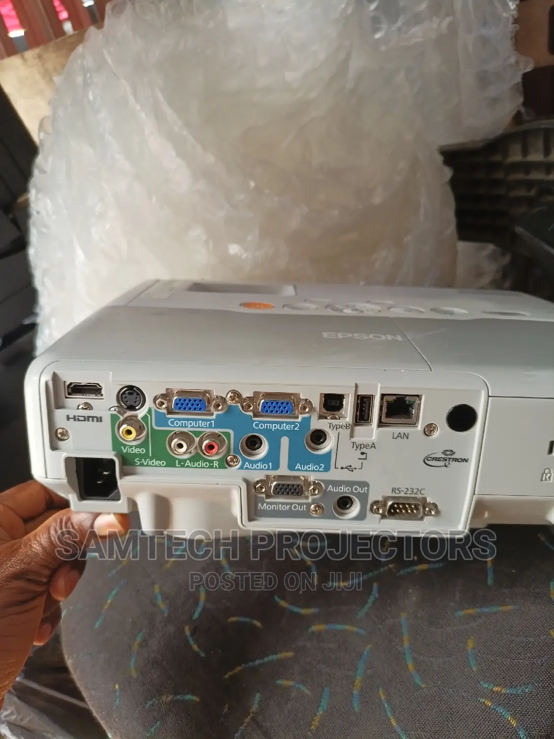 Outdoor Projector (EPSON)UK USED in Ikeja and Outside Lagos