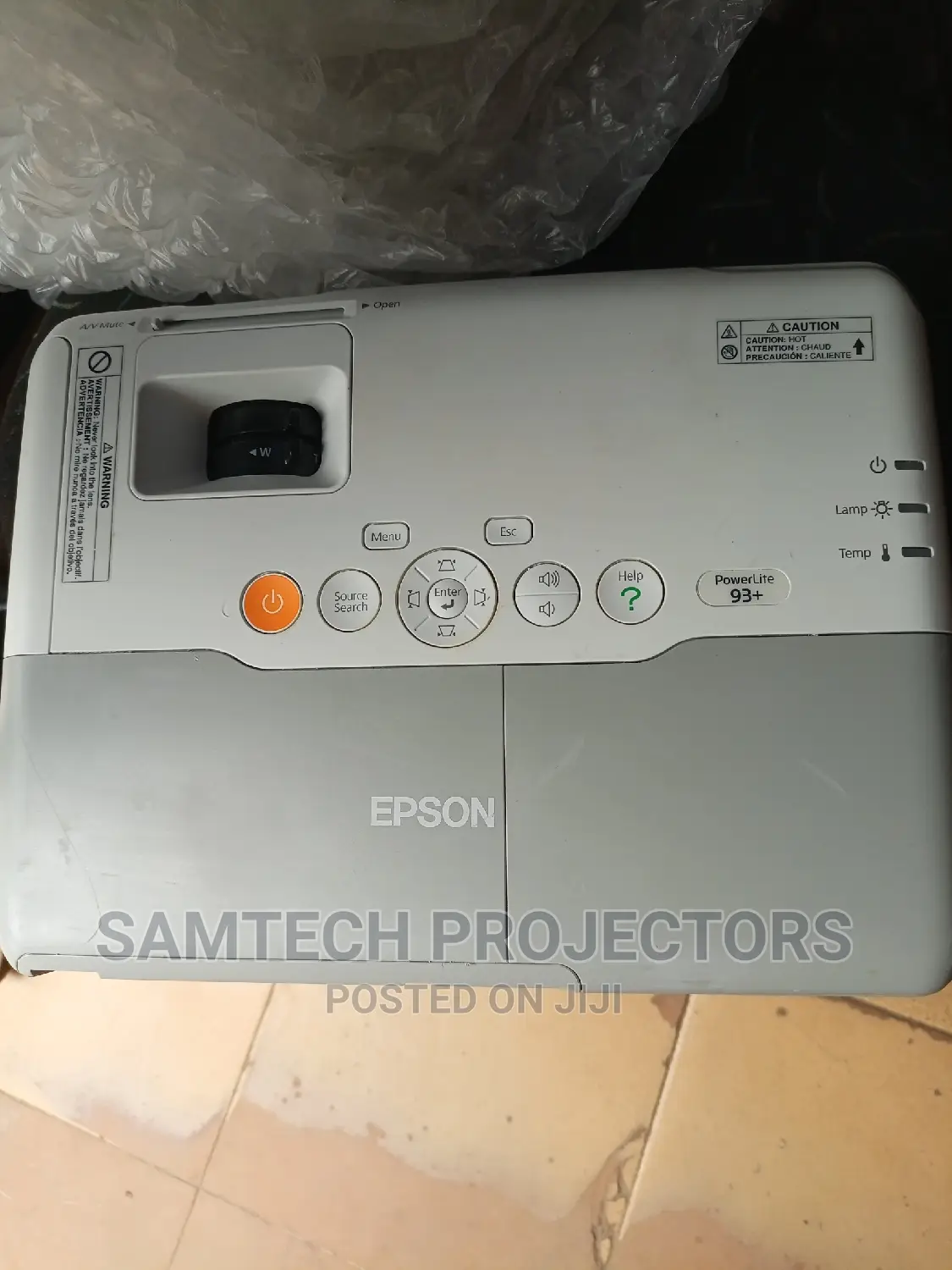 Outdoor Projector (EPSON)UK USED in Ikeja and Outside Lagos