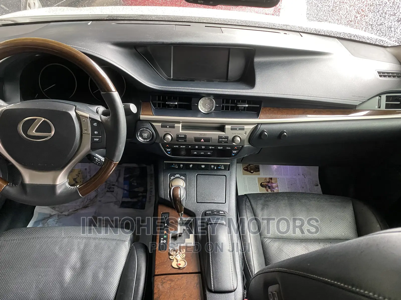 Lexus ES 350 FWD 2013 White