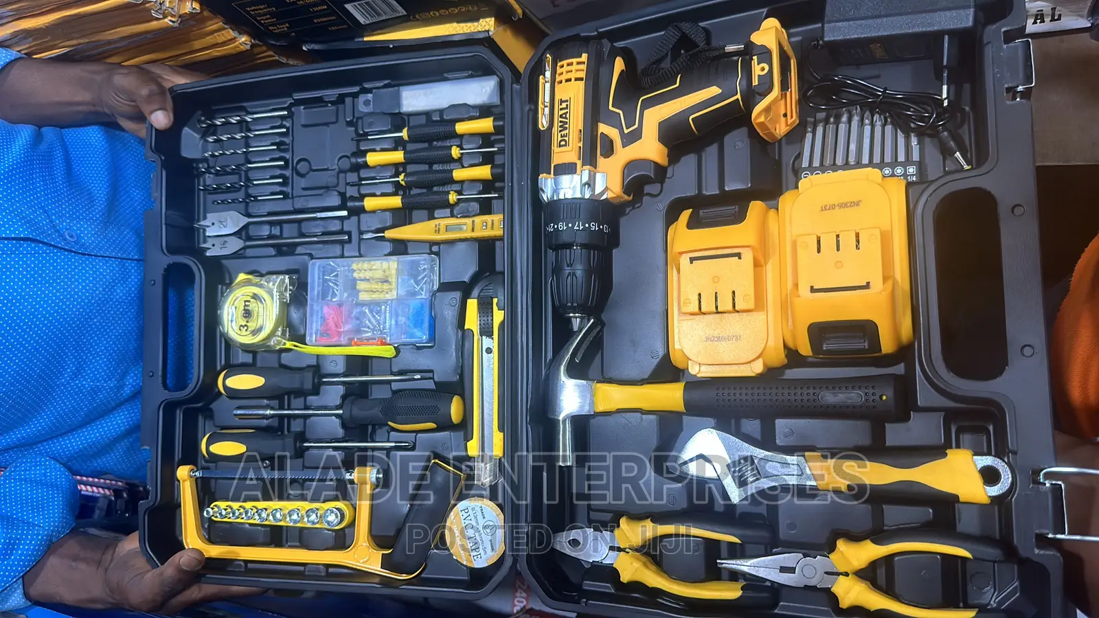 Complete Set of Tools With Drill 36v
