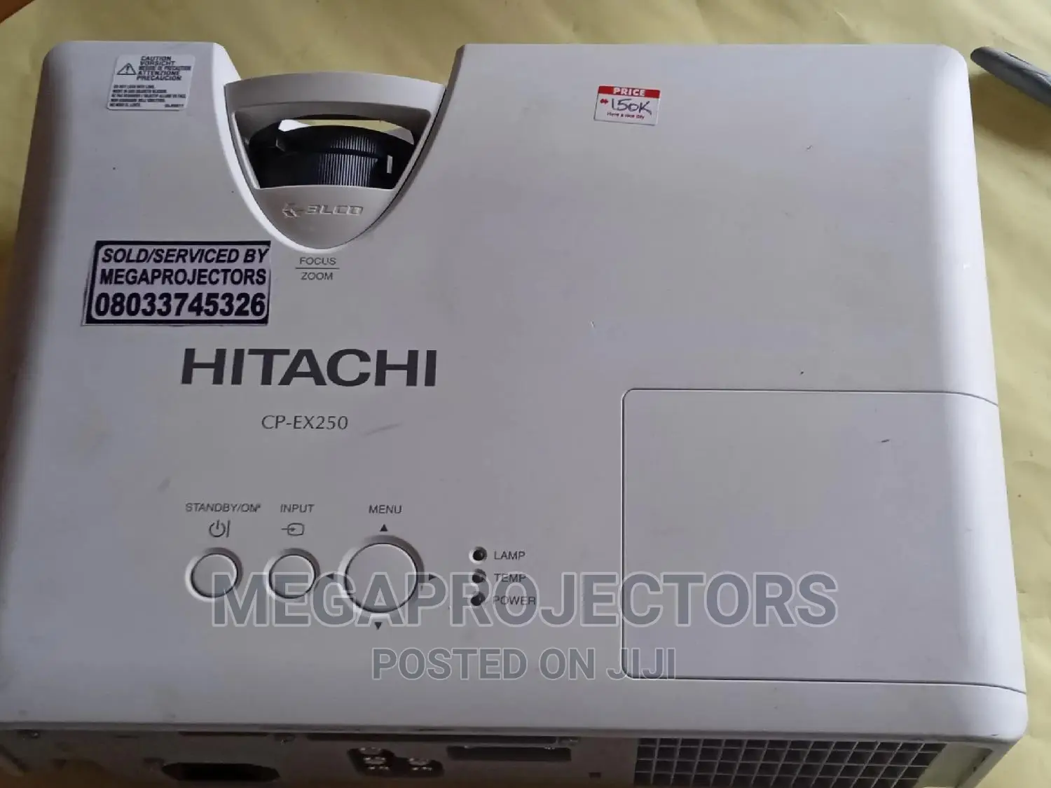 4000 Lumens Star Hitachi Projector