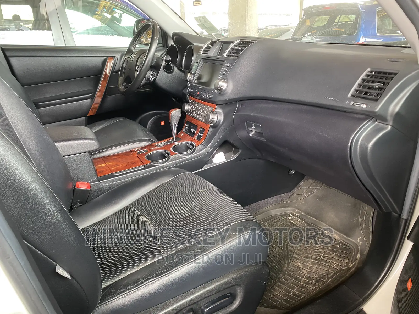 Toyota Highlander Limited 3.5l 4WD 2013 White