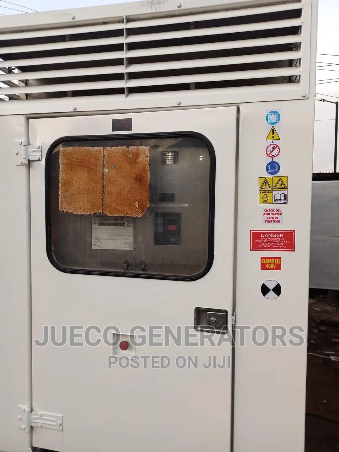 350kva Caterpillar Soundproof Generator for Sale.