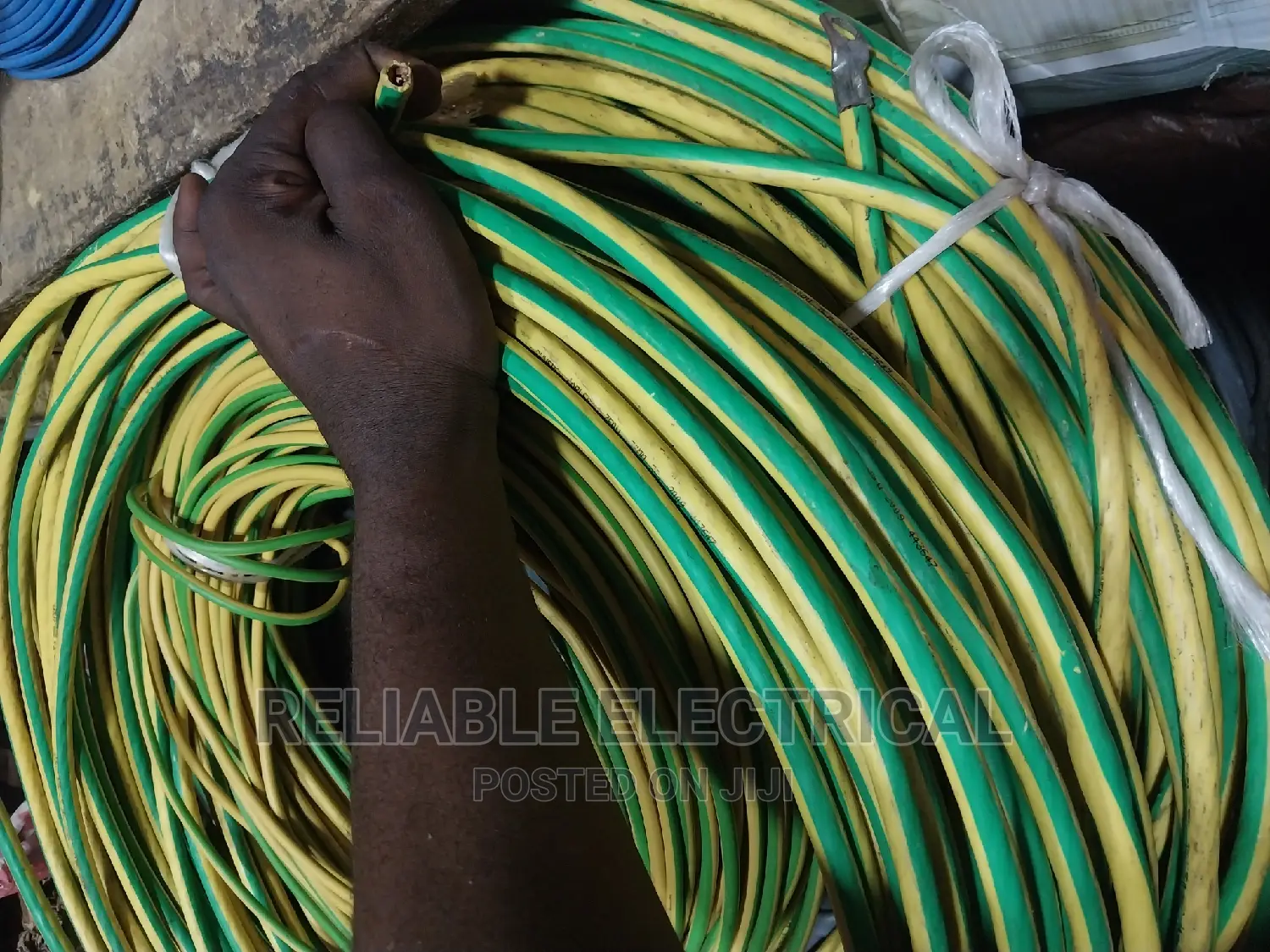 Earth Wire 35mm Single