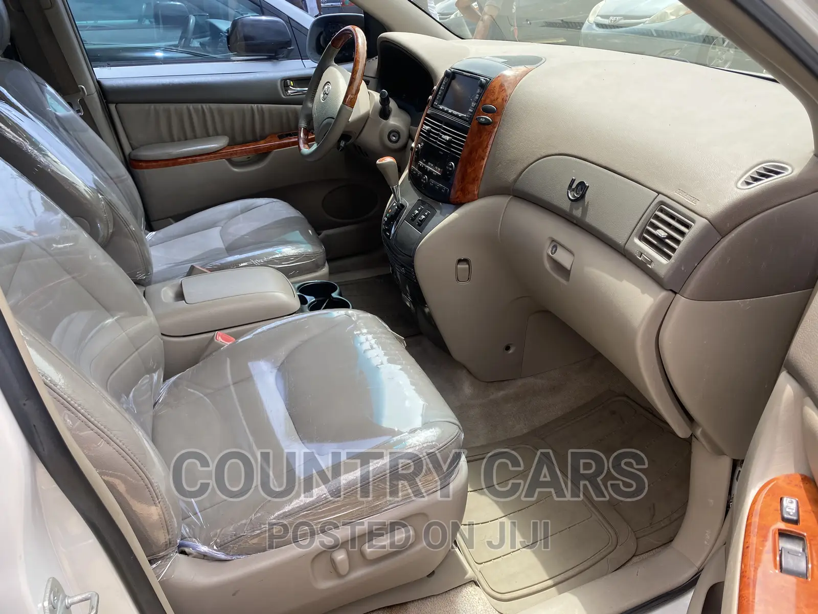 Toyota Sienna XLE Limited AWD 2006 White