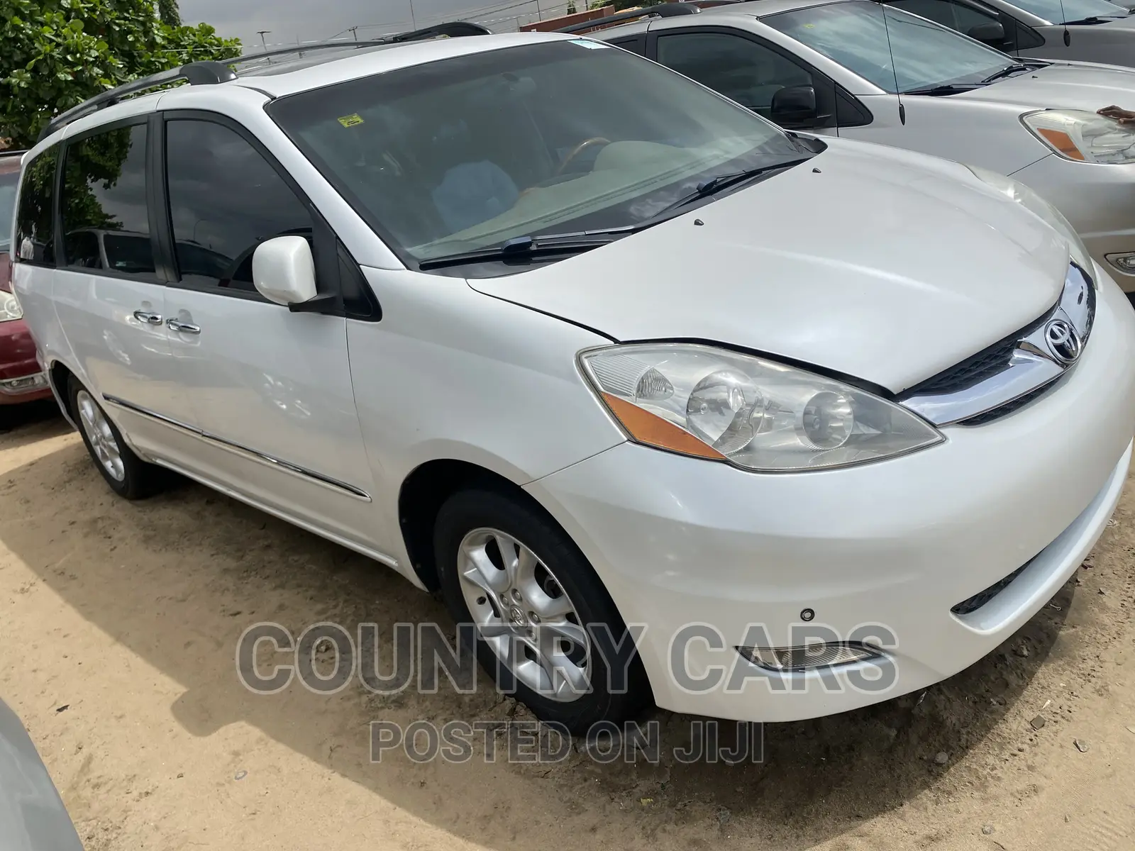 Toyota Sienna XLE Limited AWD 2006 White