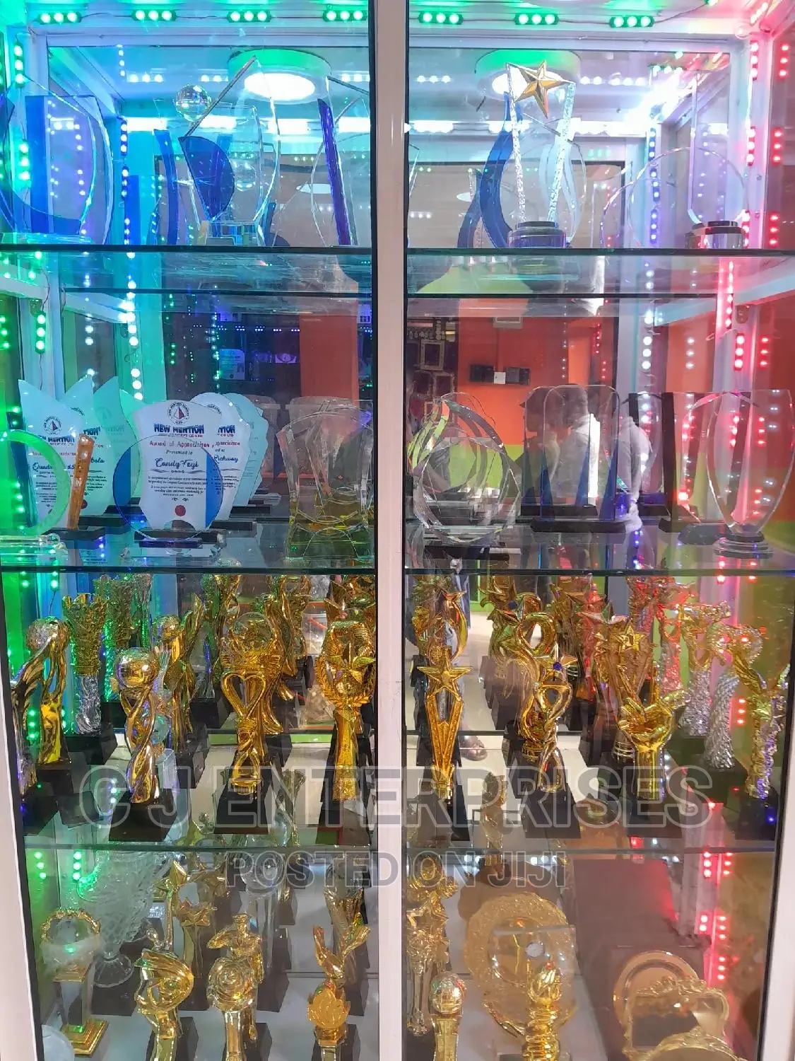 Award Plaques; Acrylic. Crystal Nd Trophy Award Plaques