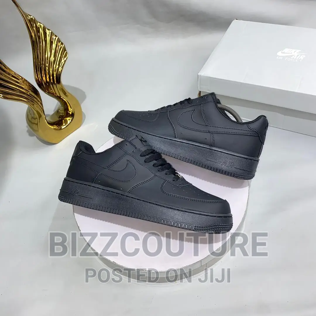 Original NIKE Air Force 1 Black Sneakers Available in Store