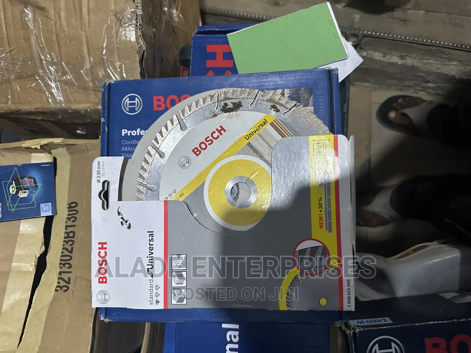 Bosch Professional Diamond Cutting Blade, 9" /230mm Diameter
