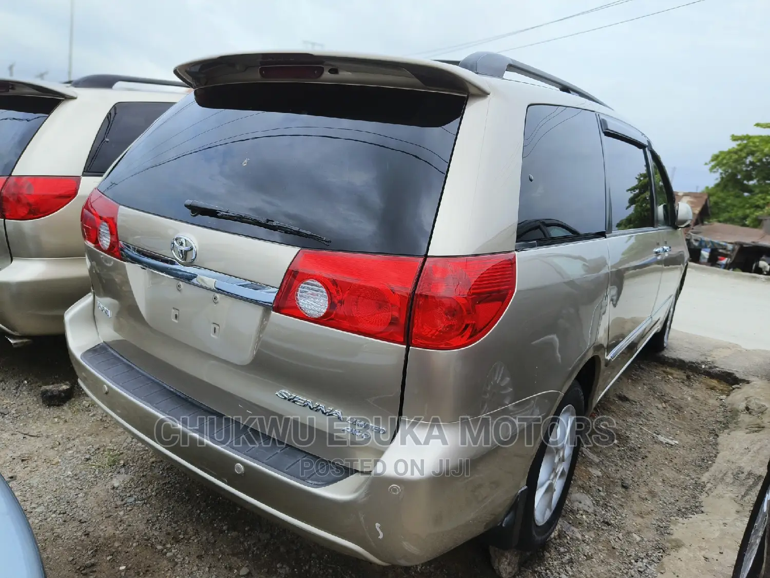 Toyota Sienna XLE Limited AWD 2006 Gold