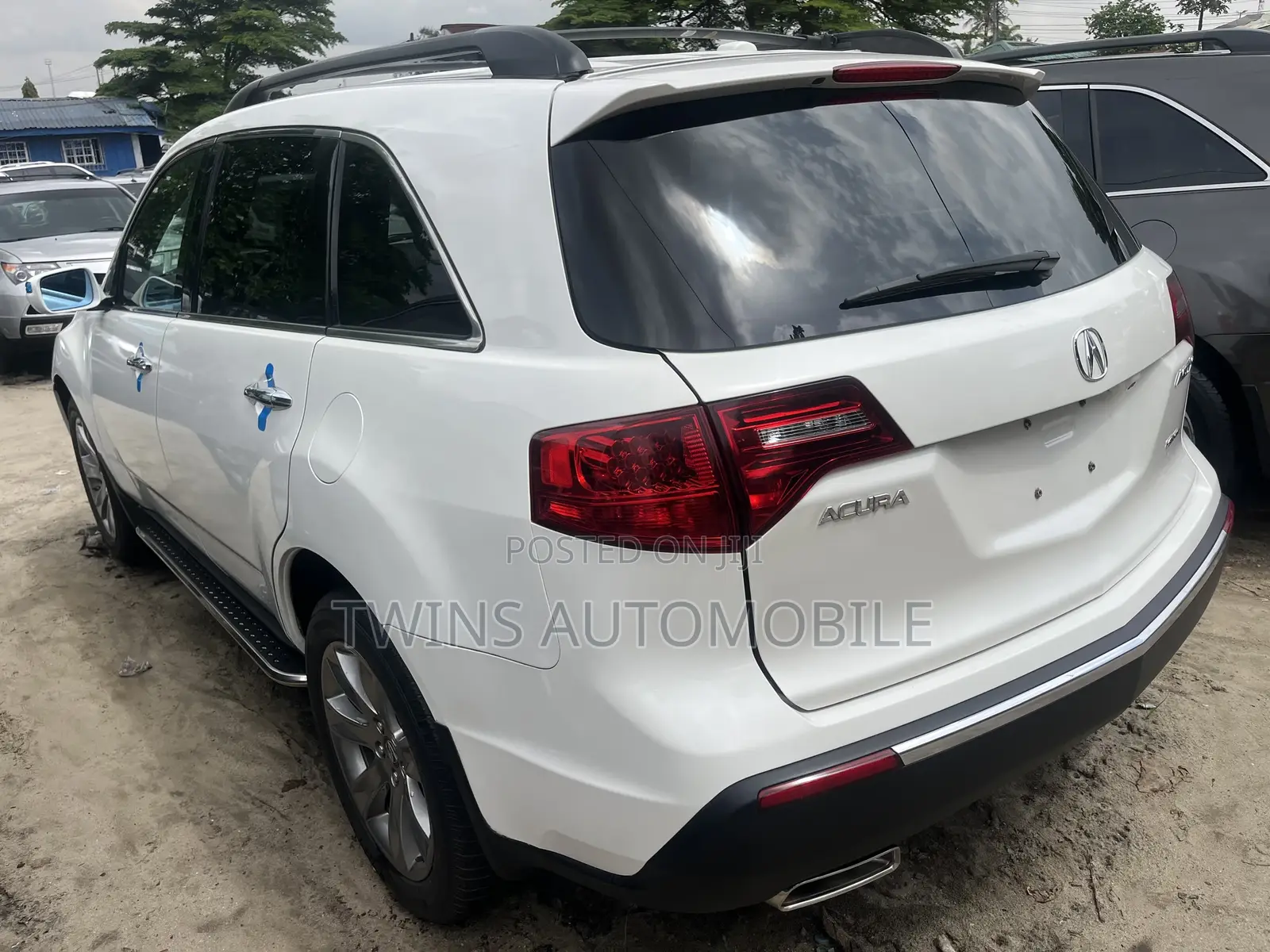 Acura MDX Advance Package SUV AWD (3.7L 6cyl 6A) 2011 White