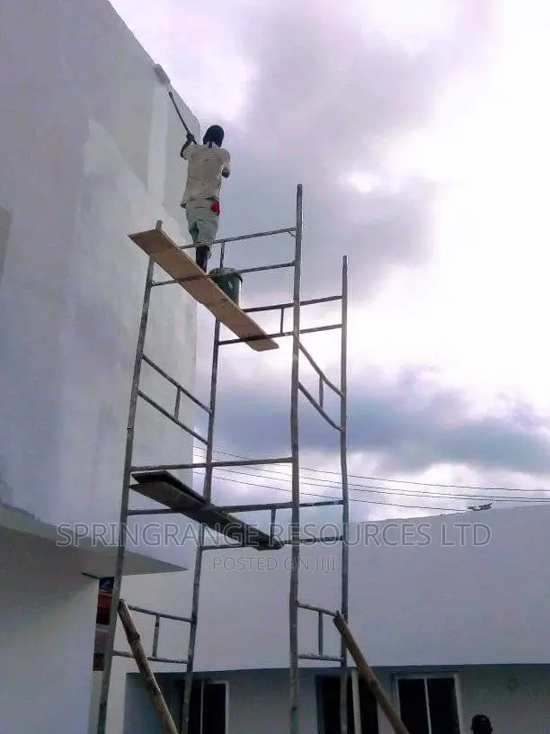 Painters in Gbagada