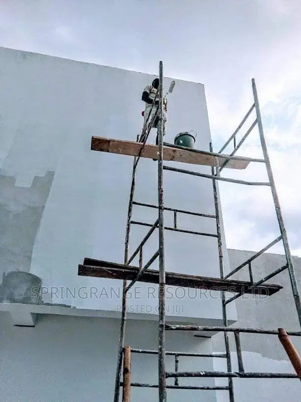 Painters in Gbagada