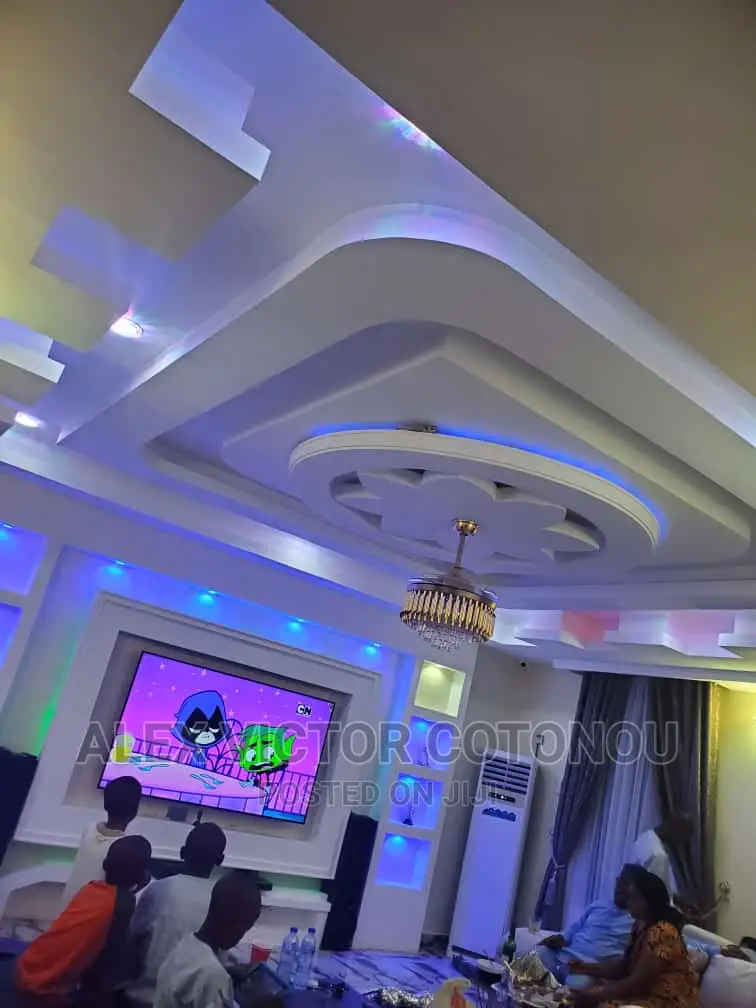 Pop Ceiling, Wall Screeding,Tv Stand and Inside Decorations