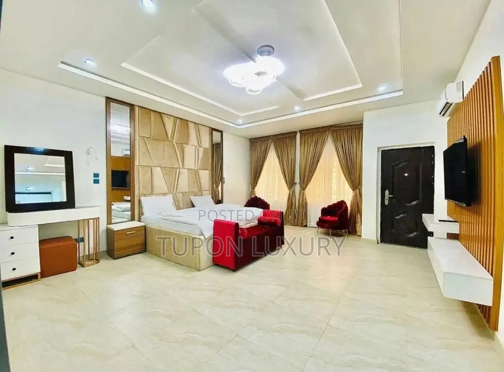 Luxury 3bedroom at Ikate