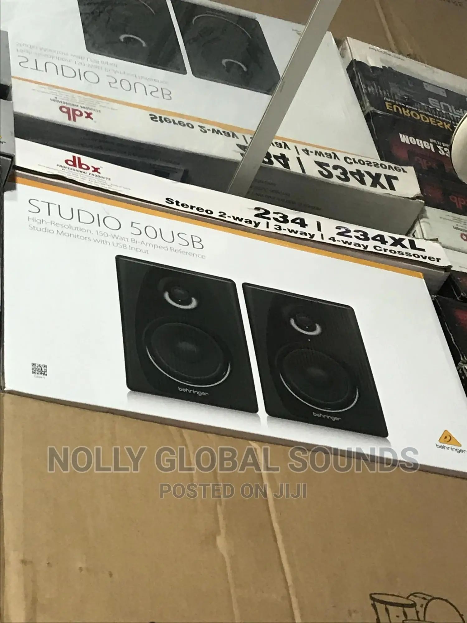 Behringer STUDIO 50USB, 150 Watts Bi-Amped Studio Monitors