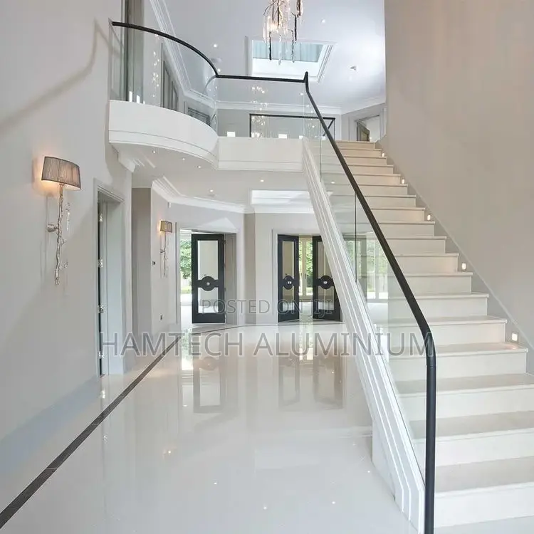 Modern Balustrade 10mm Thickness Tempered Glass Staircase