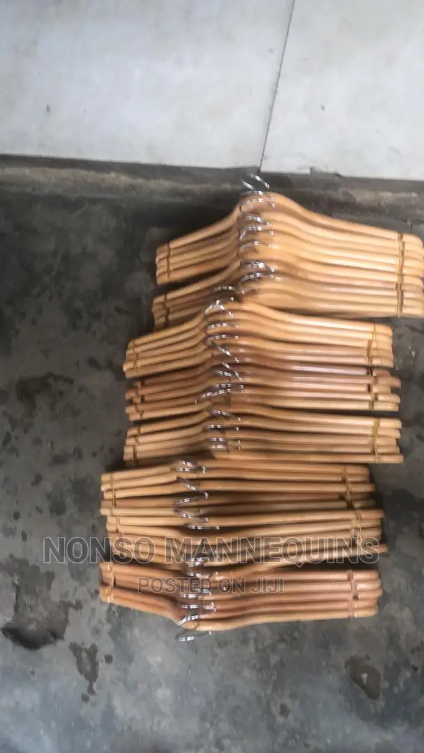 New Cheap Durable Wooden Clothes Hangerzz