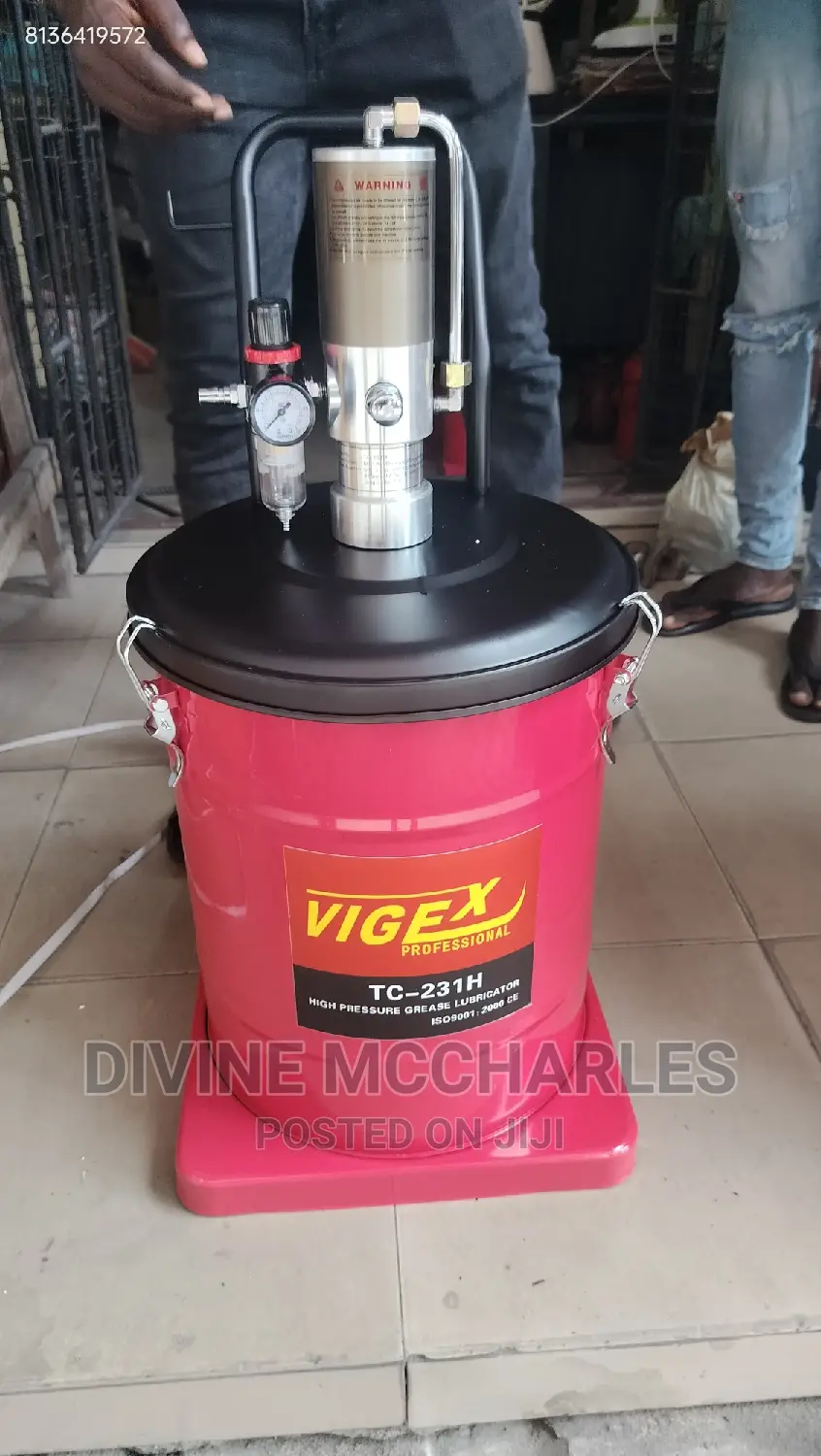 Pneumatic Grease Bucket