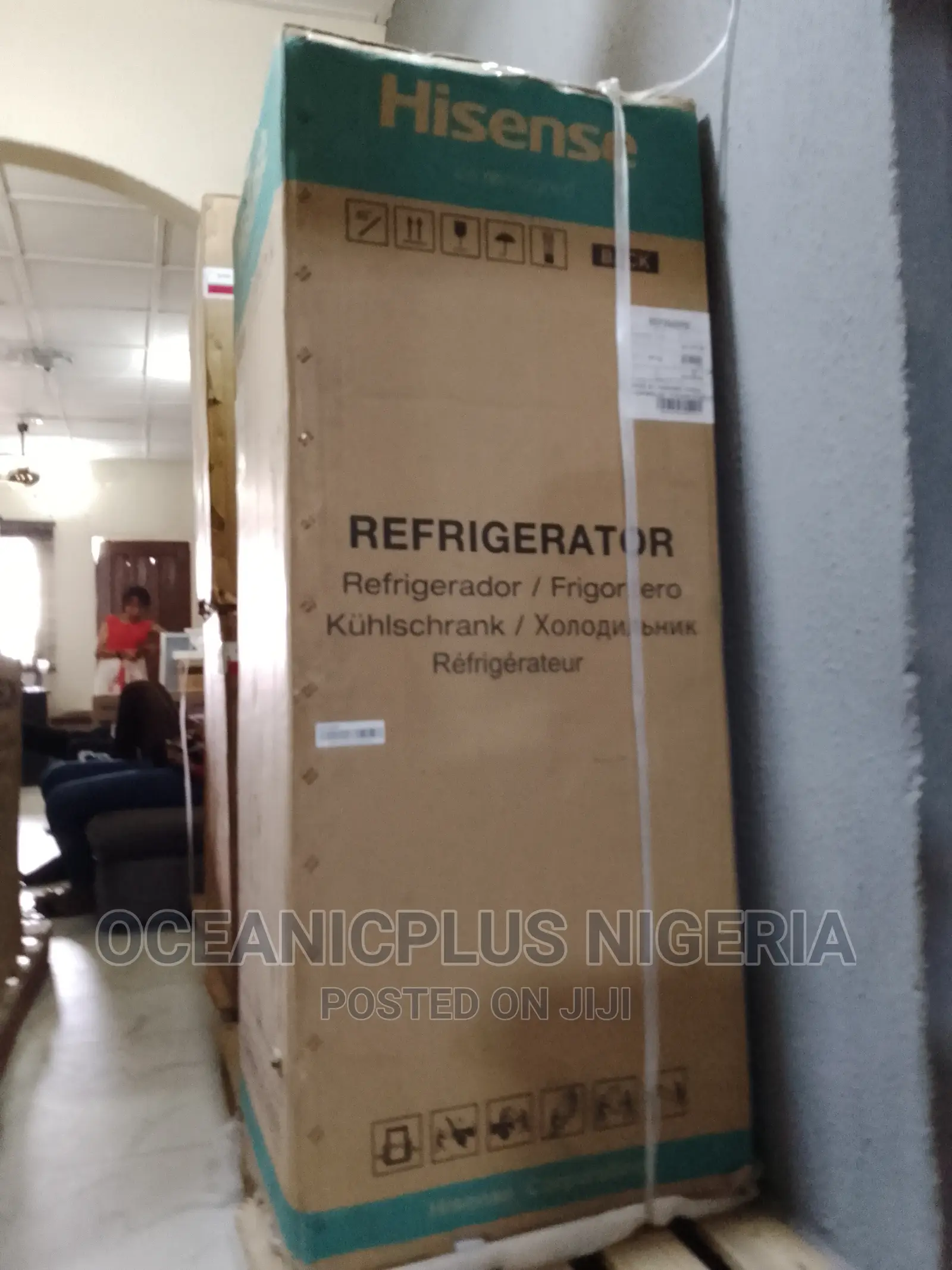 Hisense 204 Liters Refrigerator Double Door DRB-205