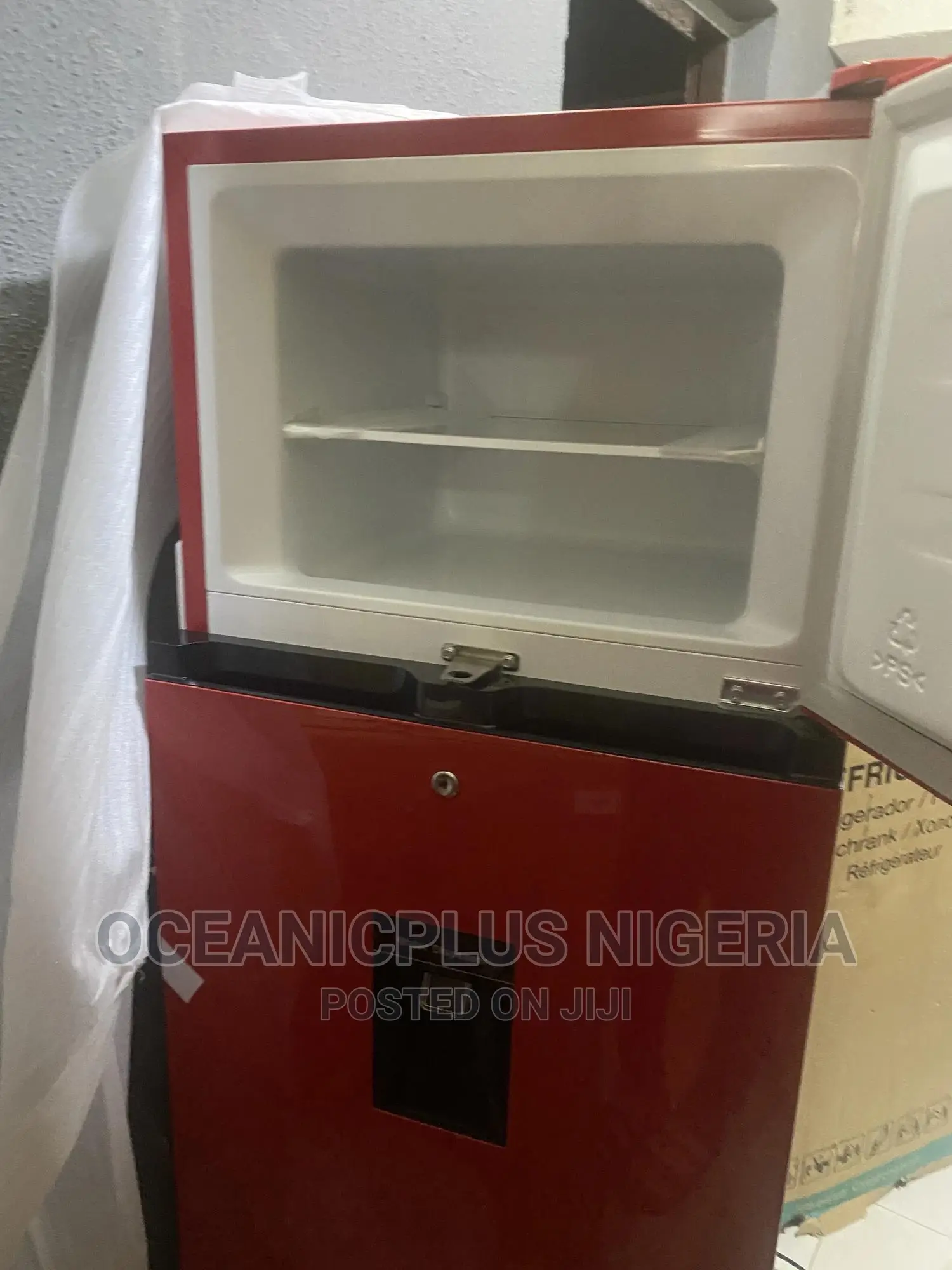 Hisense Top Mount Defrost 204L Refrigerator DRB-205
