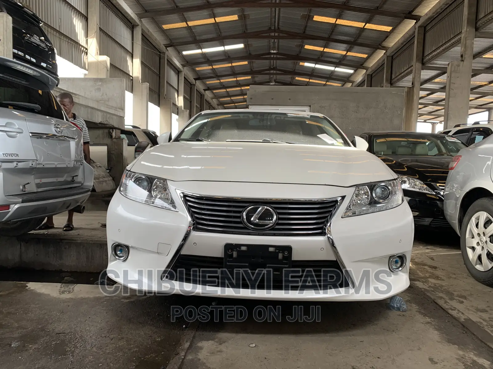 Lexus ES 350 FWD 2014 White