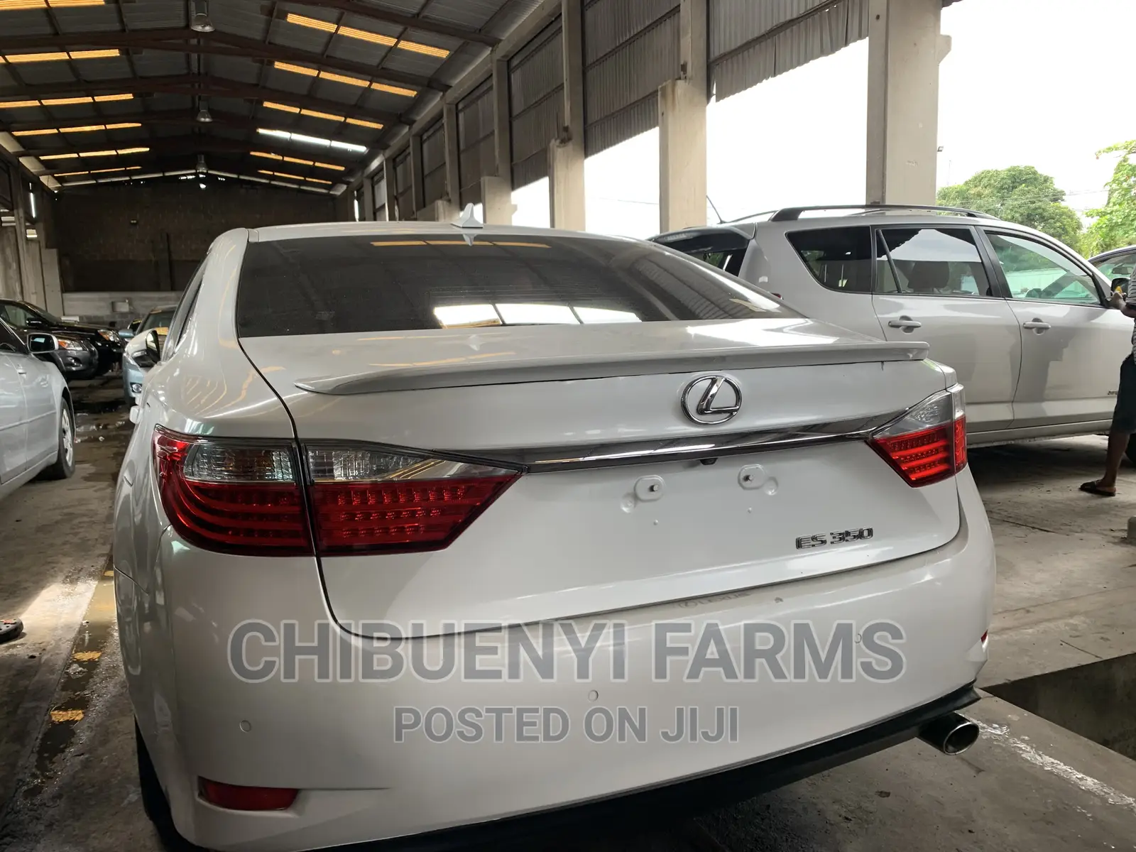 Lexus ES 350 FWD 2014 White