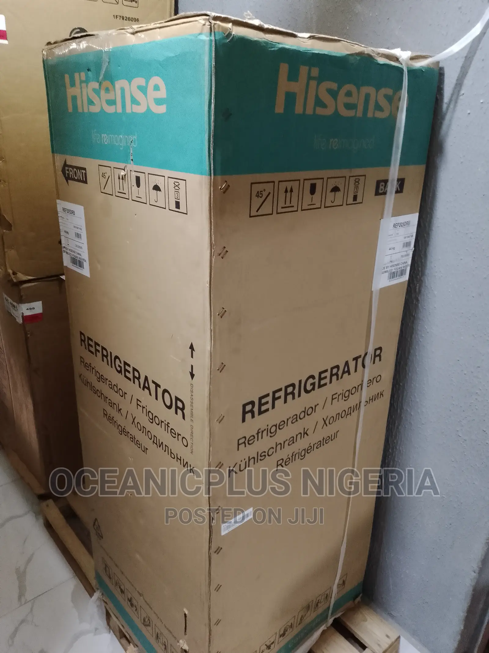 NEW IN Hisense 204 L Double Door Refrigerator With Water