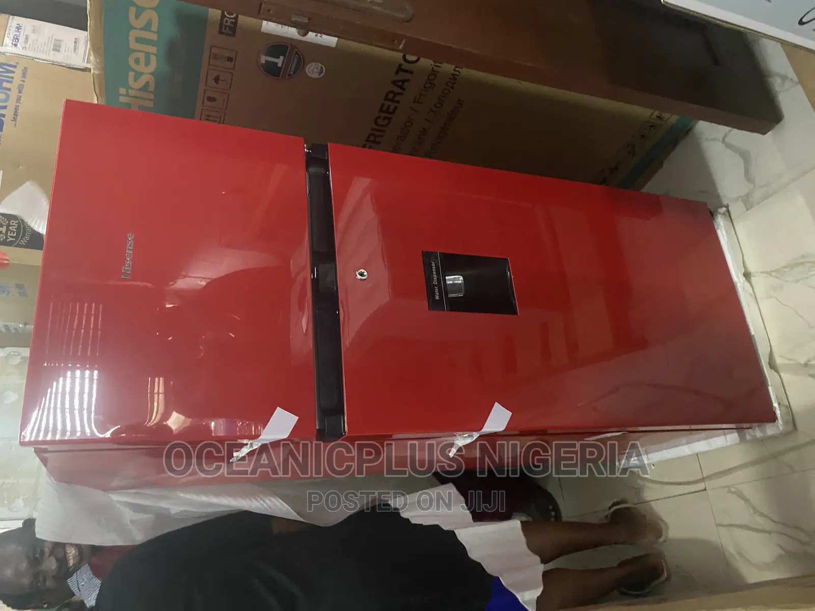 Hisense-204l-Double-Door-Refrigerator-With-Dispenserref-205