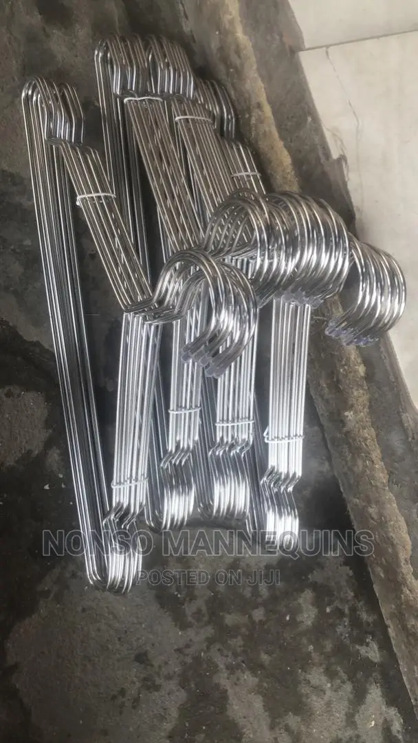 Plain Surface Silver Cloth Hangers