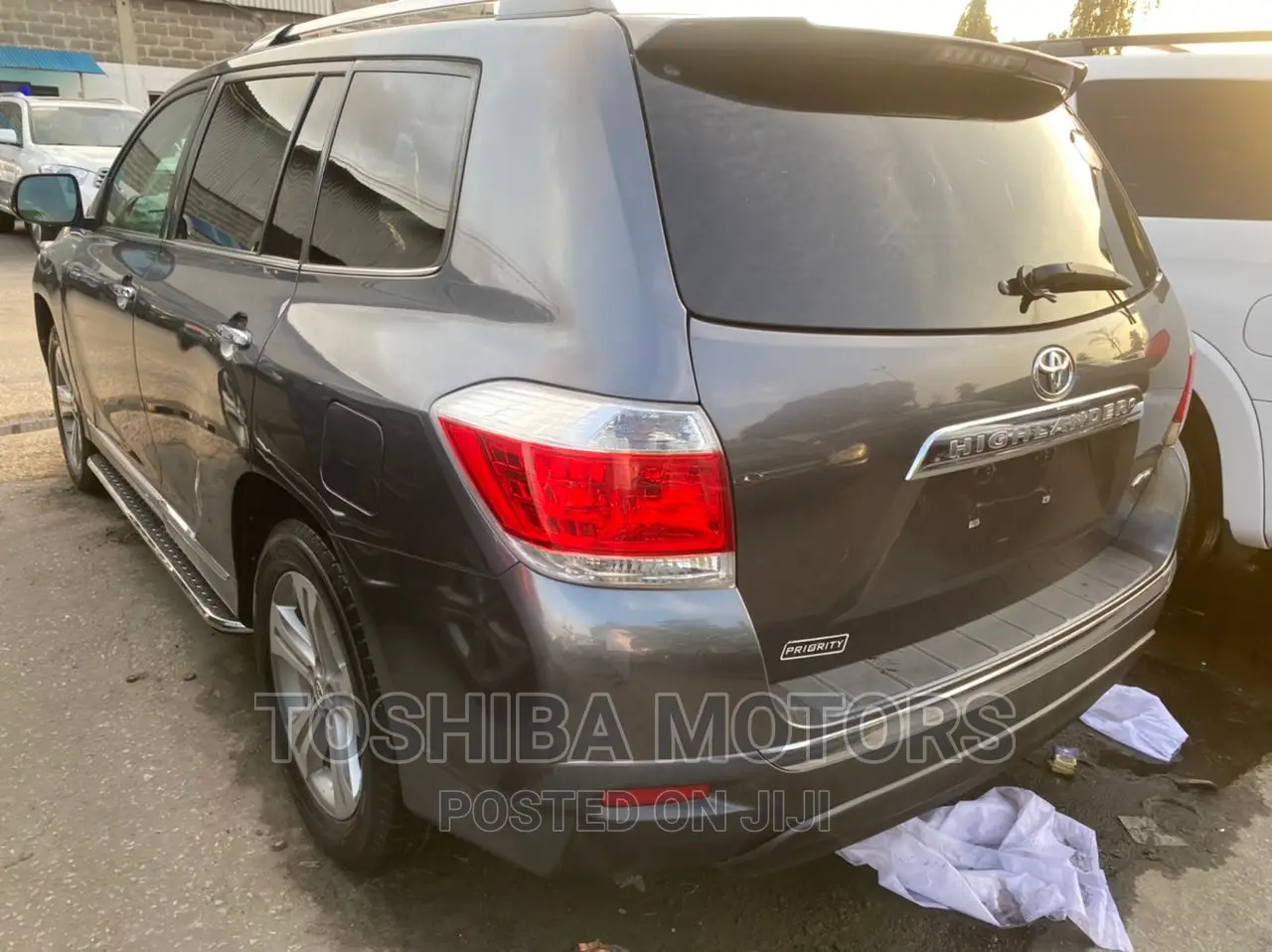 Toyota Highlander Limited 3.5l 4WD 2013 Gray