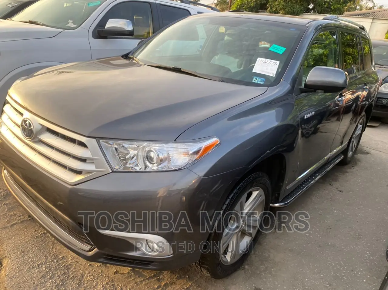 Toyota Highlander Limited 3.5l 4WD 2013 Gray