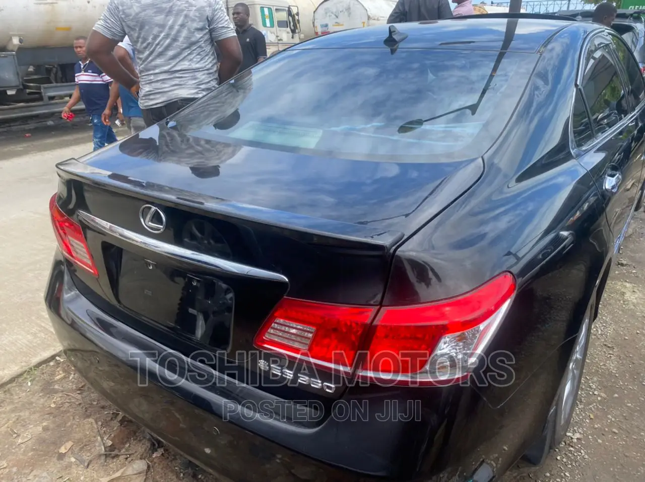 Lexus ES 350 2011 Black