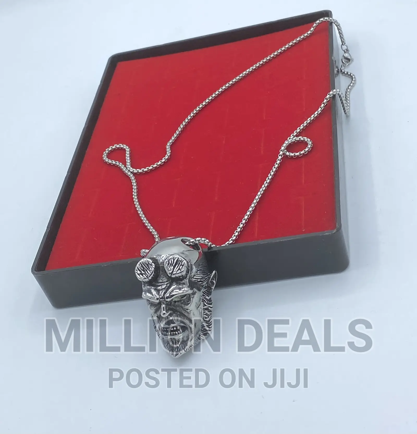 Luxury Classic Men’S Neckpiece