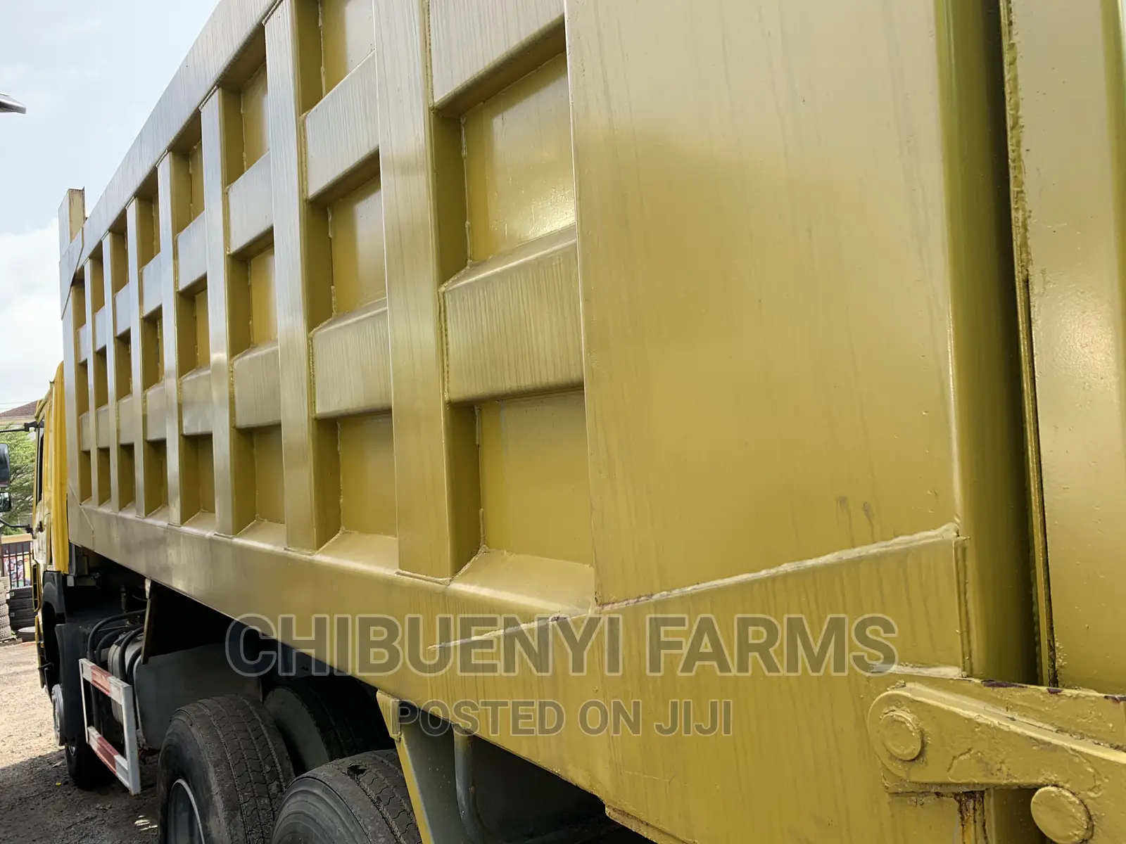Howo 371 Truck - 10 Tyres (35 Tons)