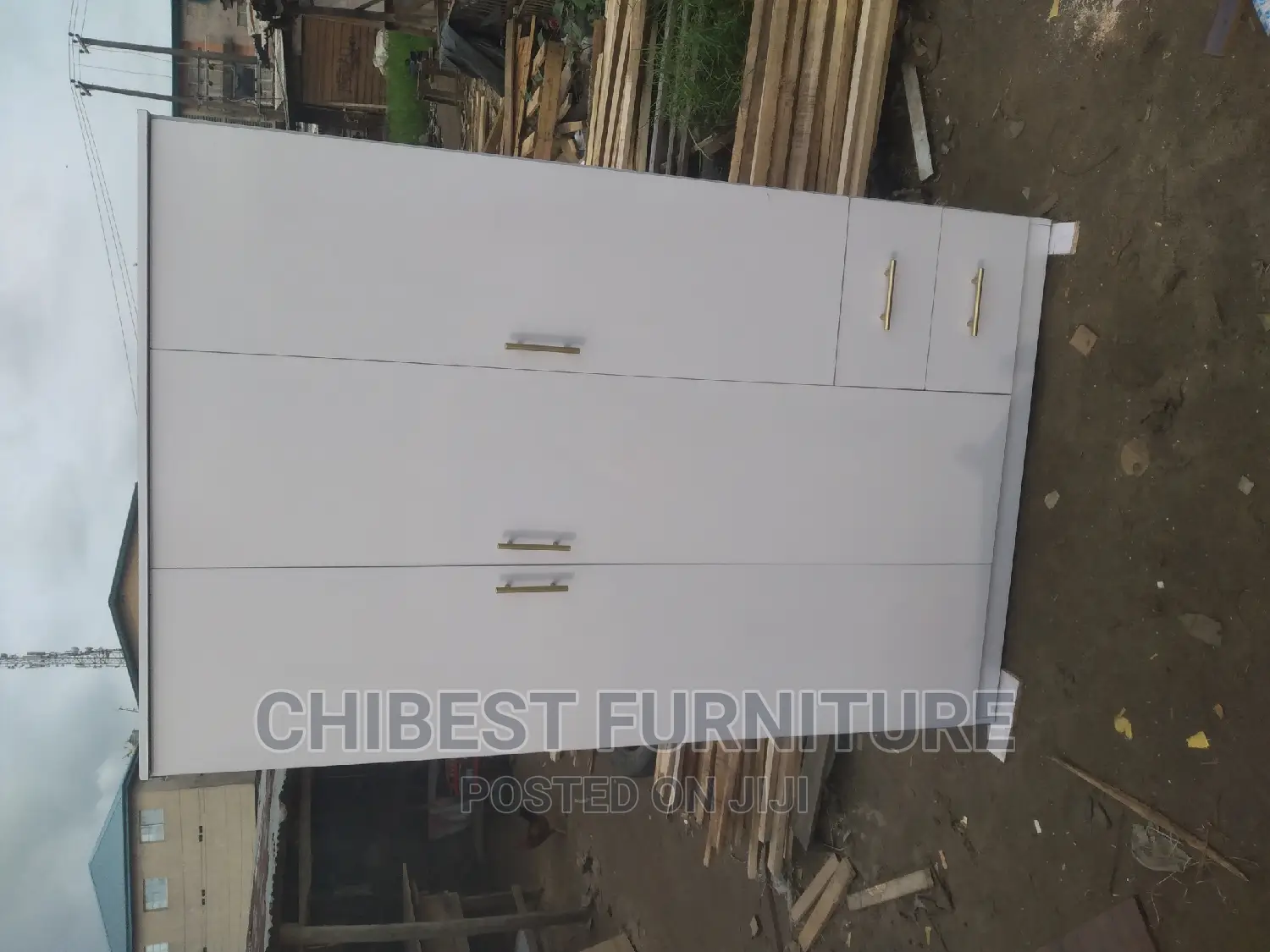 Wooden 3 Door Wardrobe Made With Quality Imported HDF Wood