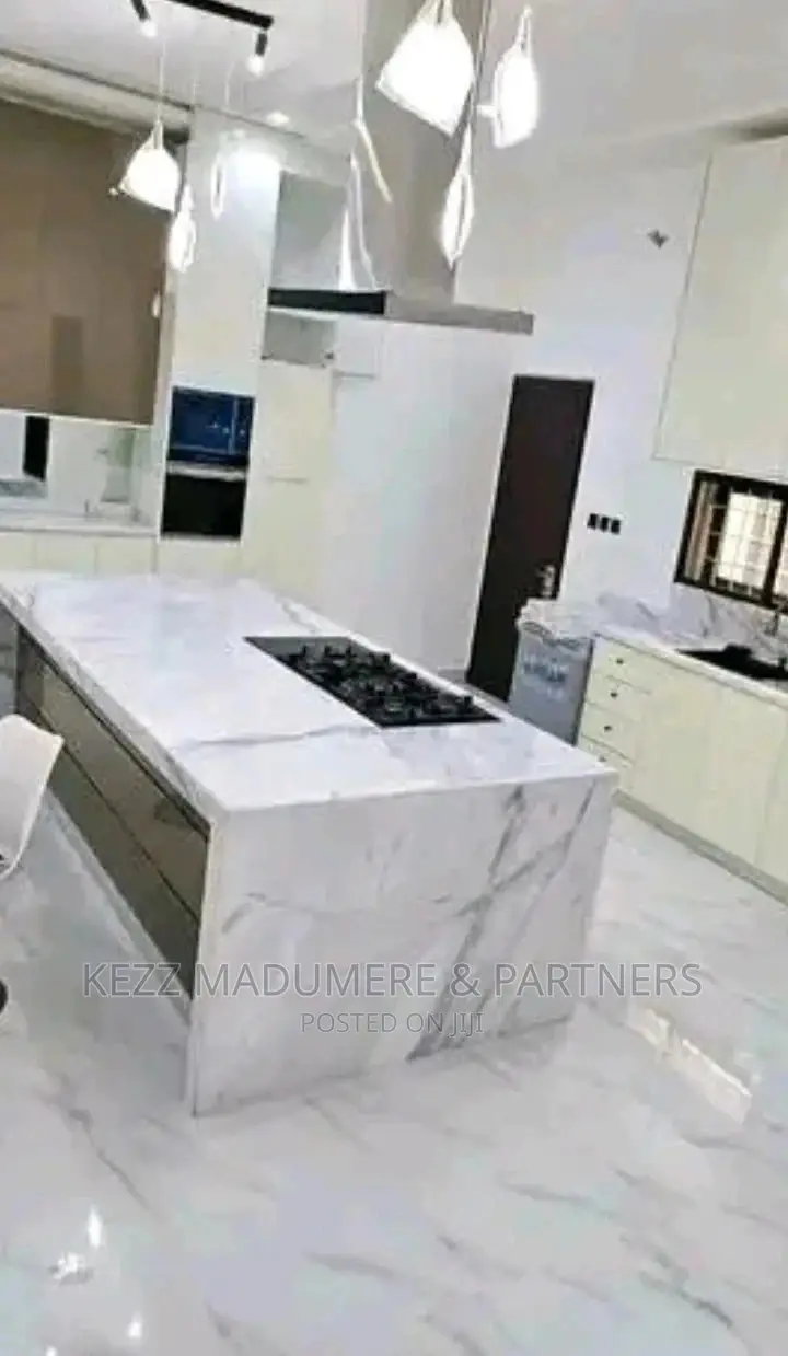 5bdrm Duplex in Apo Resettlement for sale