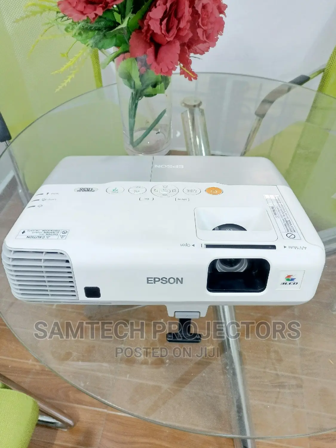 Uk Used(Epson)Projector Here in Ikeja, Lekki N Outside Lagos