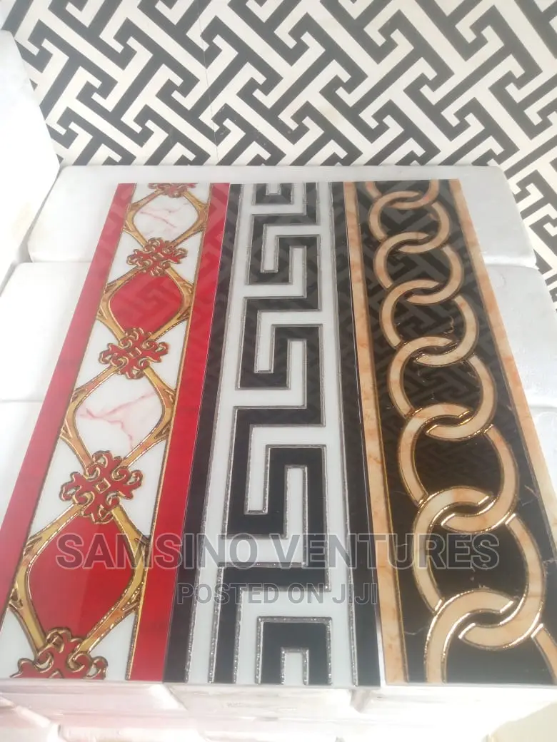 Foreign 60x60 Skirting for Center Parlor or Wall