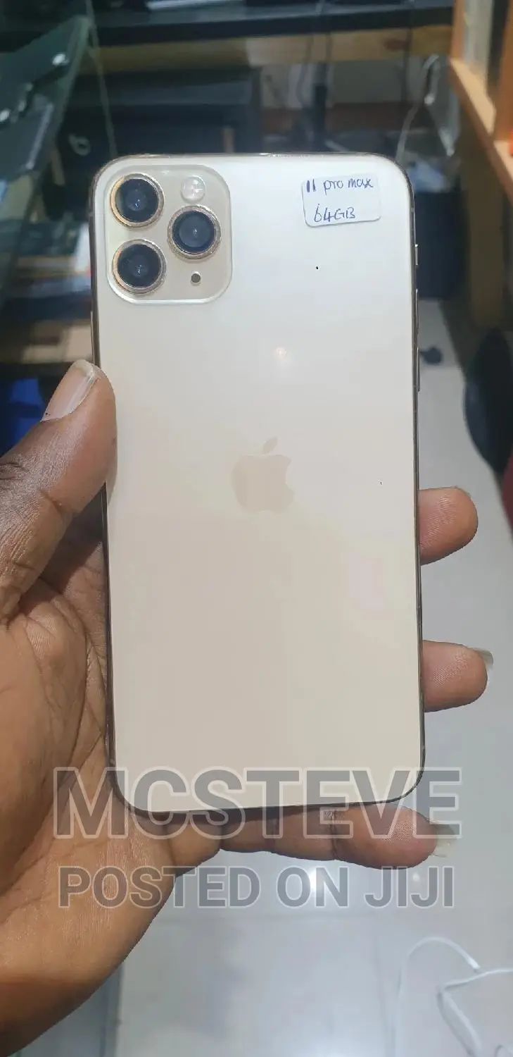 Apple iPhone 11 Pro Max 64 GB Gold