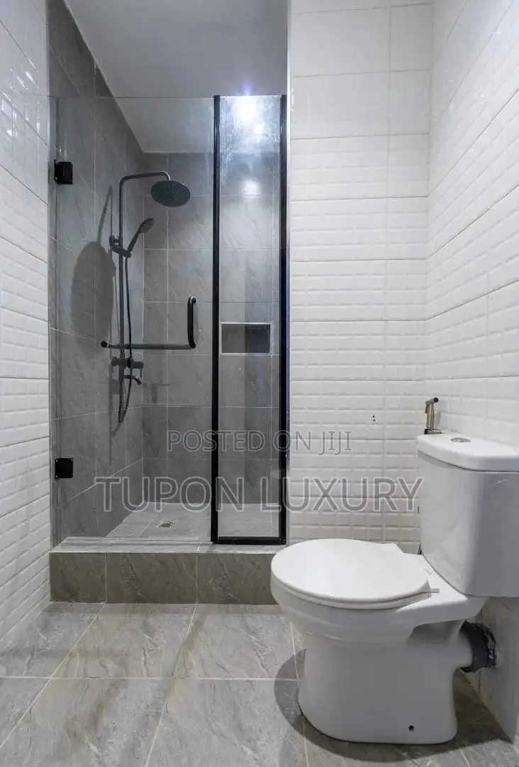 Two Bedroom Apartment With Snooker and Ps5 in Lekki Phase 1