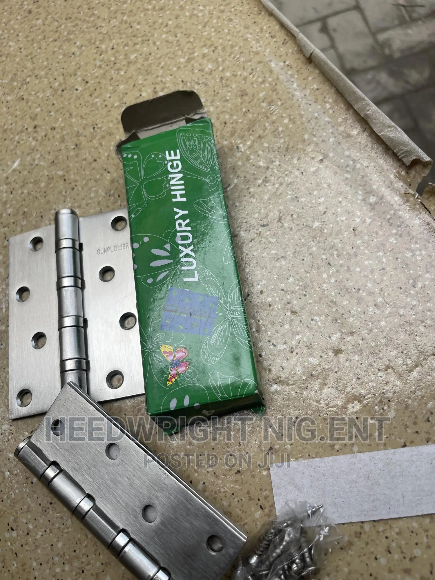 Thick “4” Butterfly Hinges