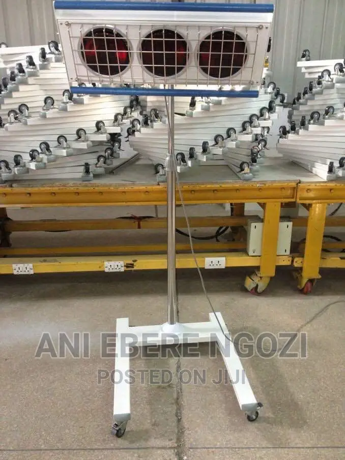 3 Bulb Infrared Light.
