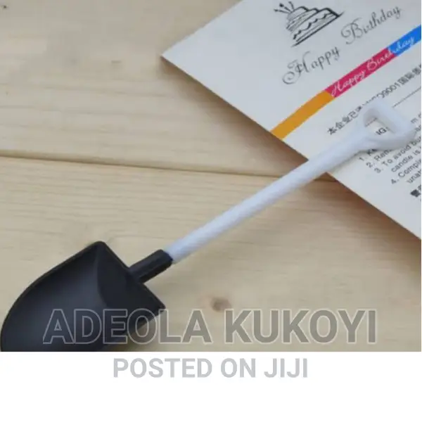 100pcspack of Plastic Disposable Mini Ice Cream Shovel Spoon