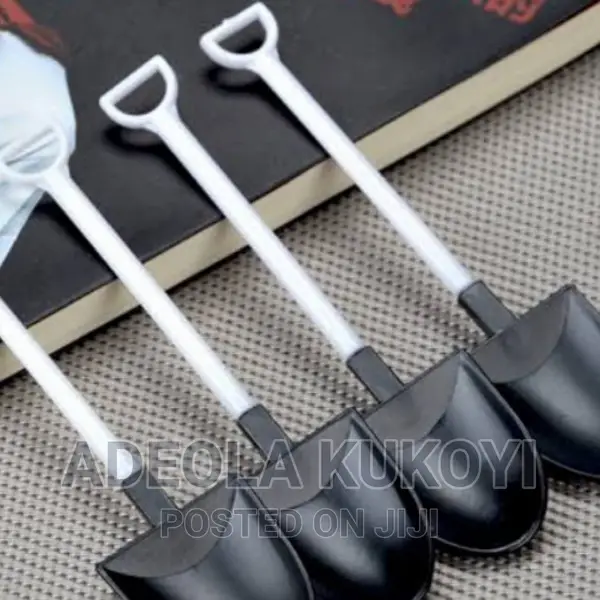 100pcspack of Plastic Disposable Mini Ice Cream Shovel Spoon