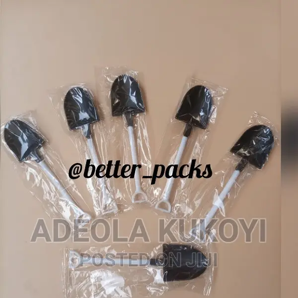 100pcspack of Plastic Disposable Mini Ice Cream Shovel Spoon
