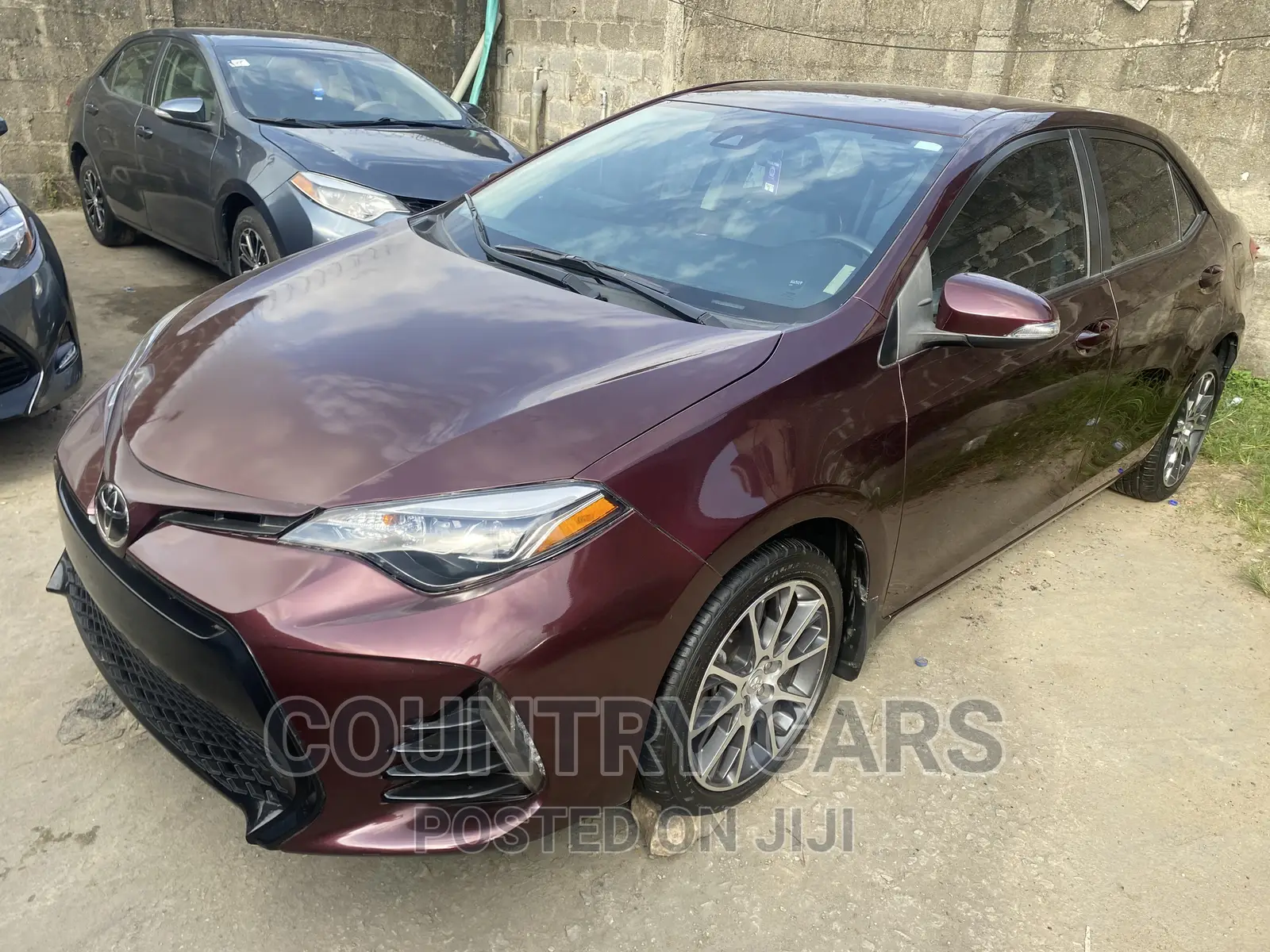 Toyota Corolla 2017 Burgundy