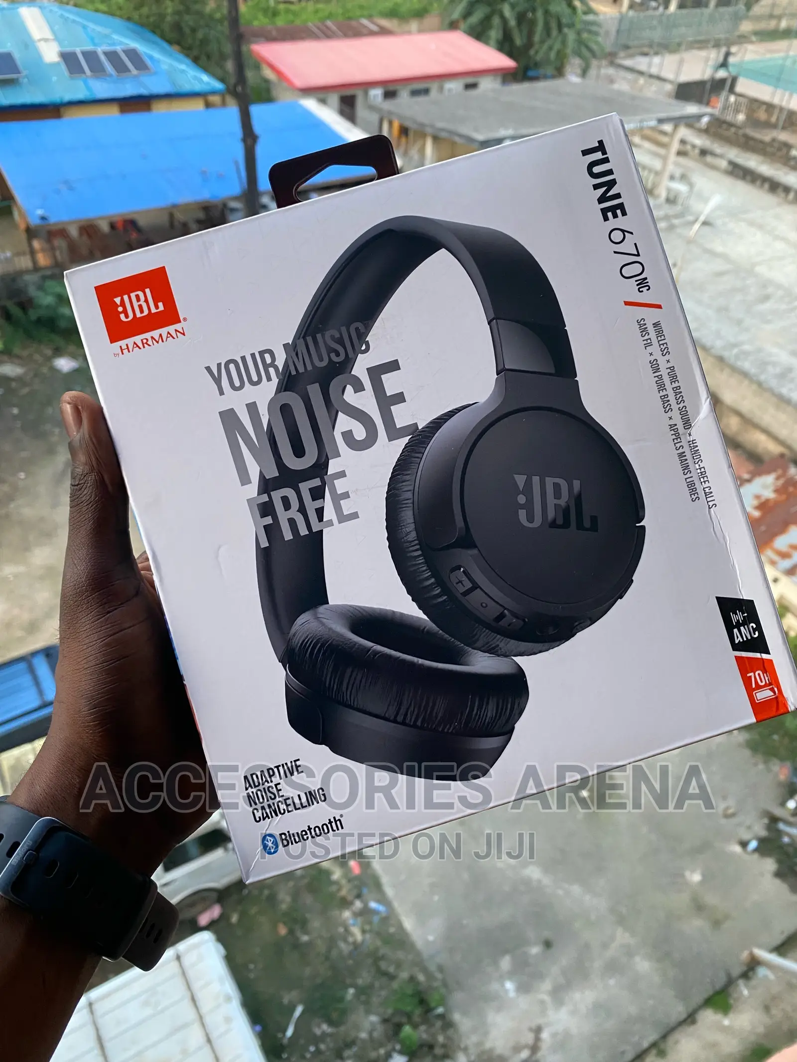 JBL Tune 670nc Headphones
