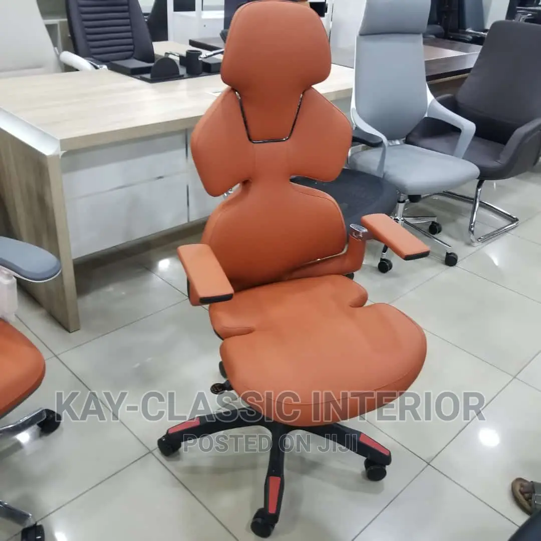 Egonomic Classic Executive Swivel Chair